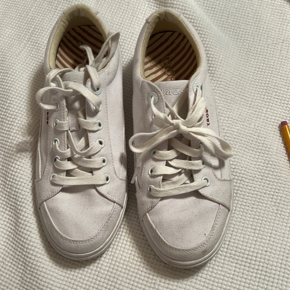 Taos Footwear White Sneakers